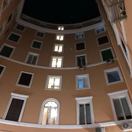 Casa Benso - Near Vatican And Navona Square Rom